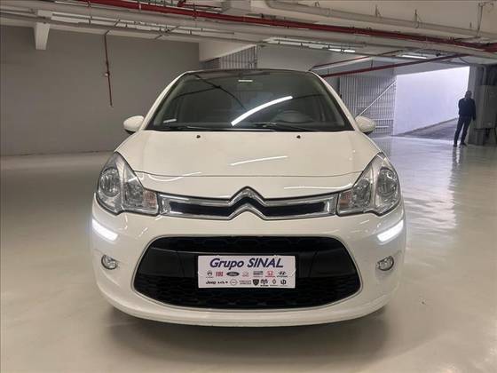 CITROËN C3 1.6 VTI 120 FLEX TENDANCE EAT6 CITROËN C3 1.6 VTI 120 FLEX TENDANCE EAT6